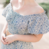 Lois Blue & White Puff Sleeve Midi