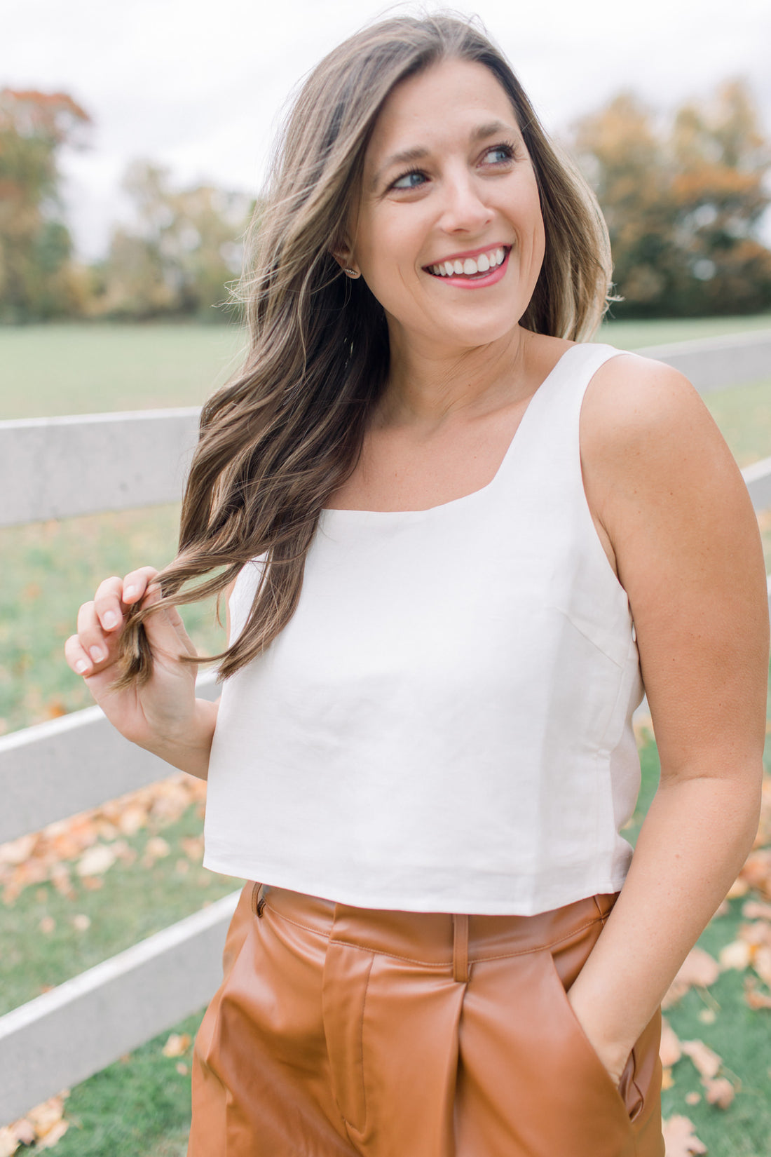 Nia Linen Crop Top White