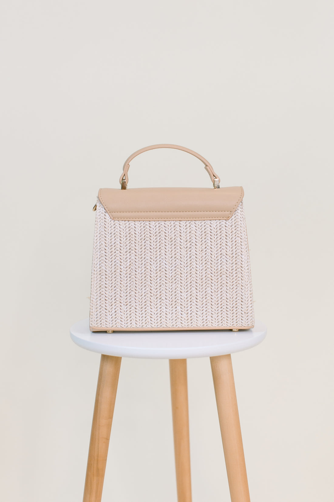 Summer Lady Bag with Bow Accent