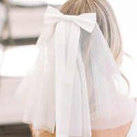 Ava Short White Veil with Bow Ribbon