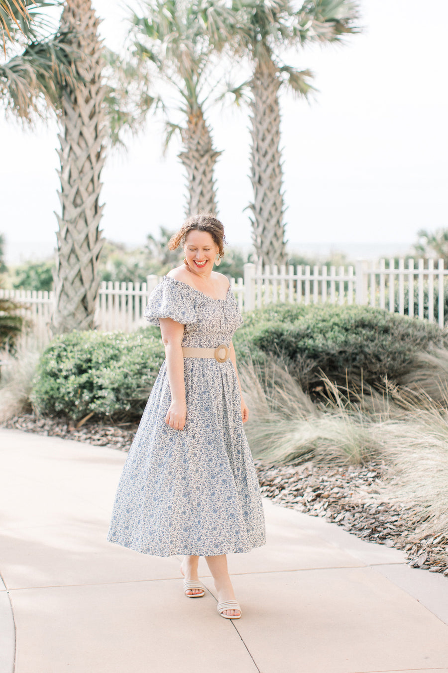 Lois Blue & White Puff Sleeve Midi