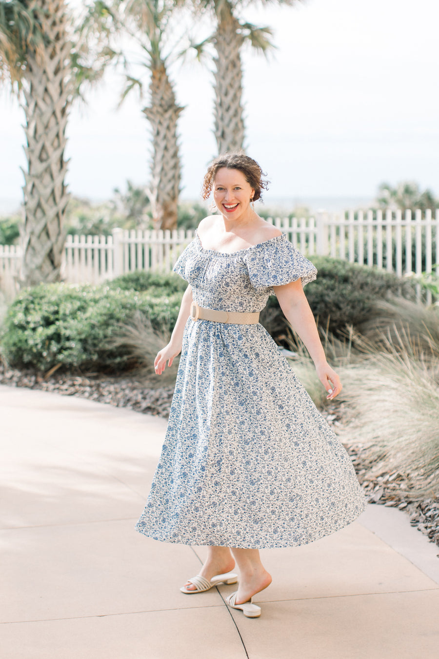 Lois Blue & White Puff Sleeve Midi