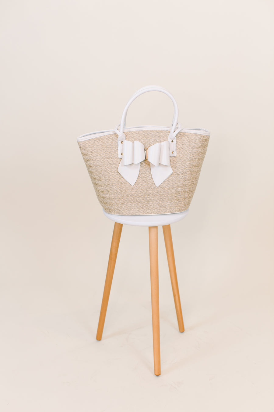 Hanna Straw Bow Tote in White
