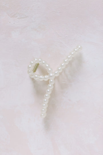 Pearl Hair Claw Clip