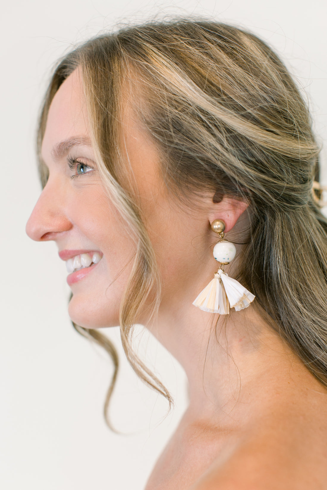 Eliza Tassel Ball Earrings in Beige & White