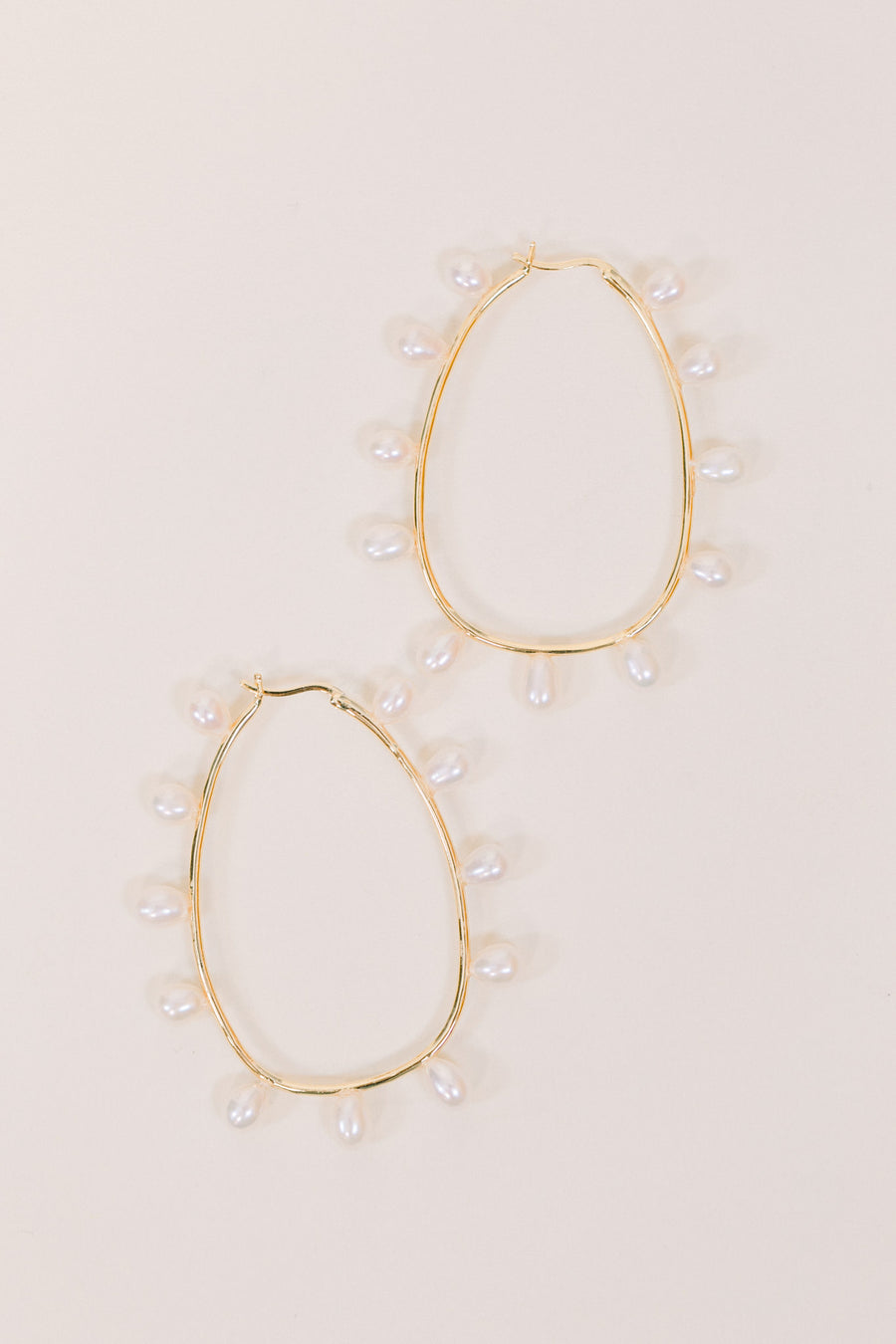 Lola Freshwater Pearl Earrings